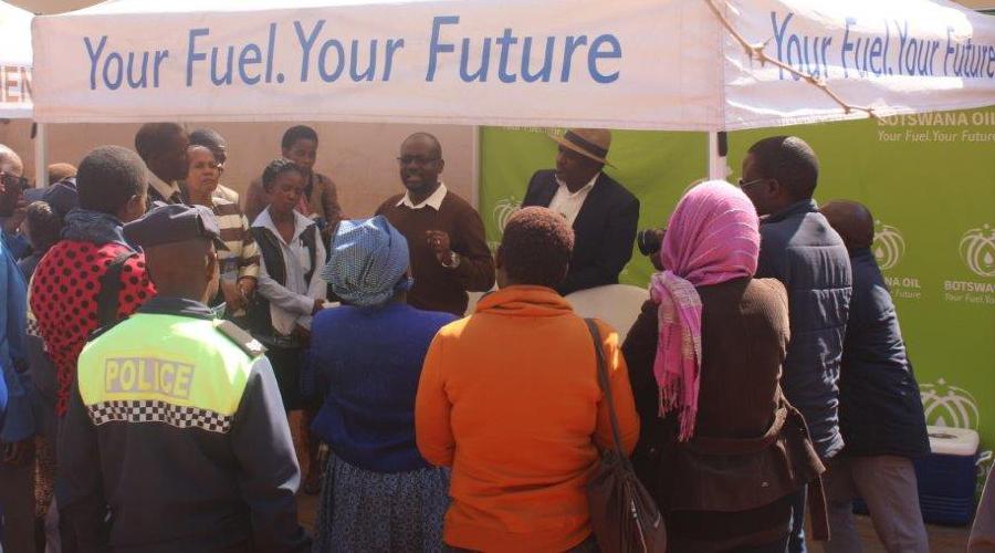 BOL Contributes To Kgomodiatshaba - A Community Service Project By MMGE